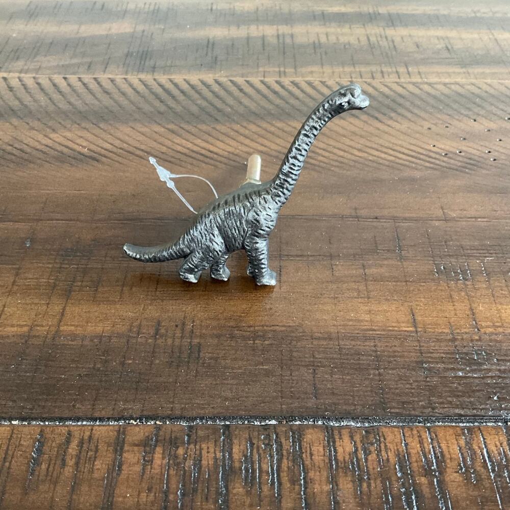 Pewter dinosaur Brontosaurus drawer pull 1.5 inches‎ long brand new